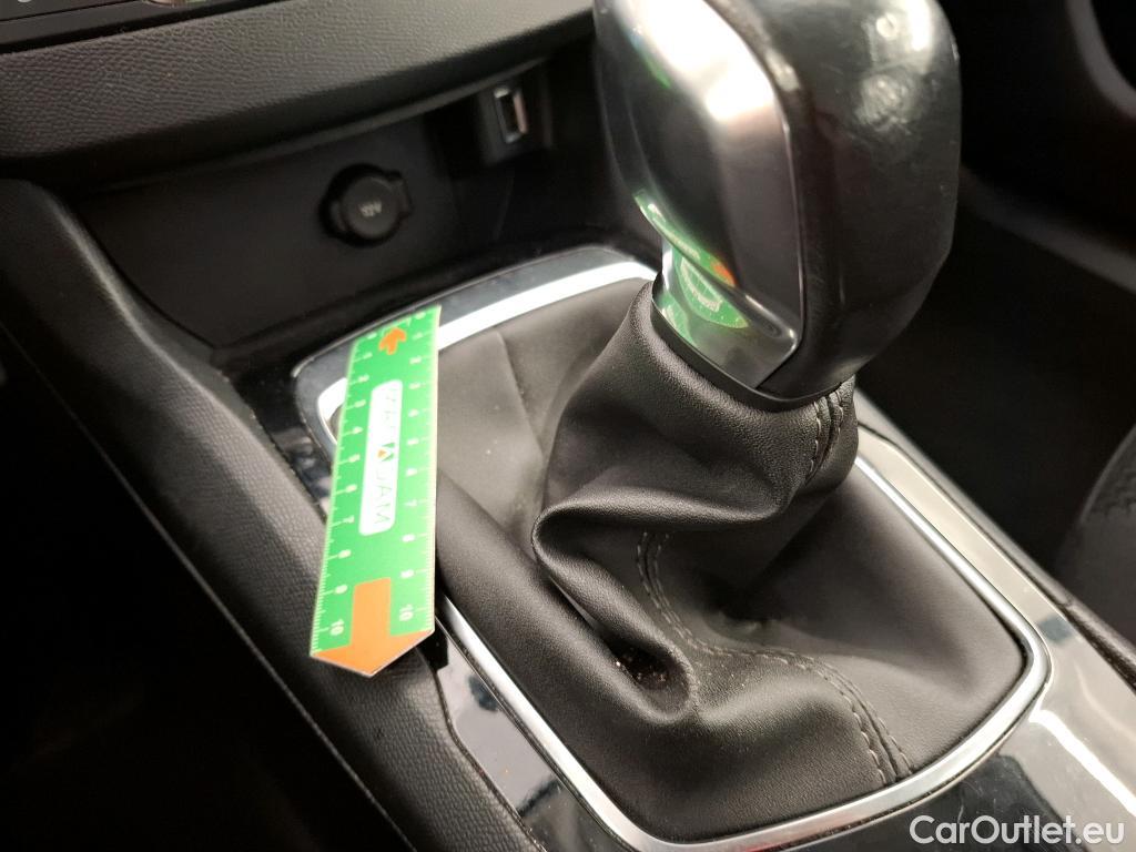  Peugeot  308  Premium Pack 1.6 HDi 100CV BVM5 E6 #8