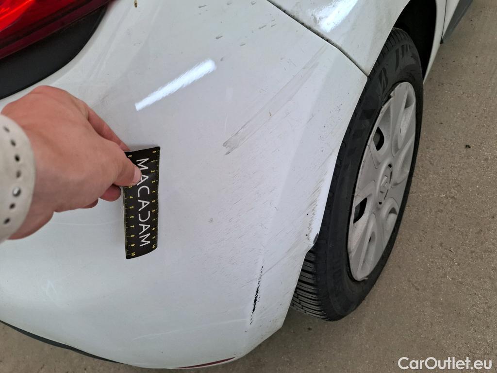  Renault  Clio RENAULT  Société VU 5p Berline Air dCi 75 - 18 #6