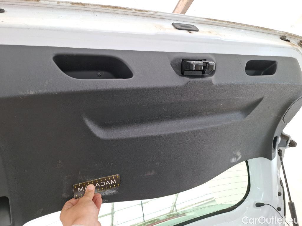  Renault  Clio RENAULT  Société VU 5p Berline Air dCi 75 - 18 #18