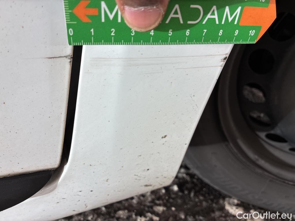  Renault  Clio  IV Air MediaNav 1.5 dCi 75CV BVM5 E6 #42