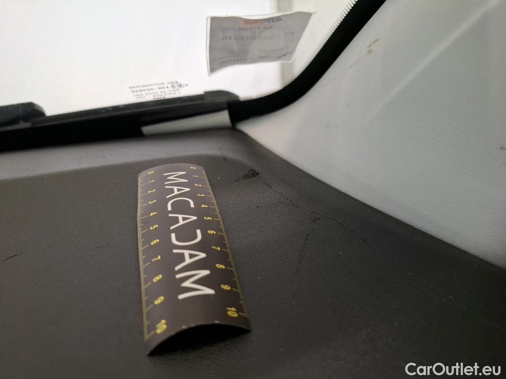  Peugeot  208  Affaire Premium 1.6 HDi 75CV BVM5 E6 #7