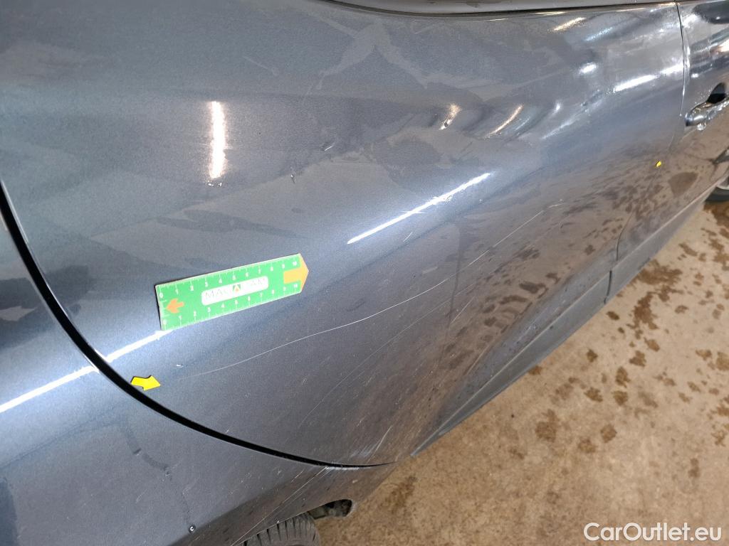  Renault  Clio RENAULT  Société VU 5p Berline Air Medianav dCi 90 - 18 #24