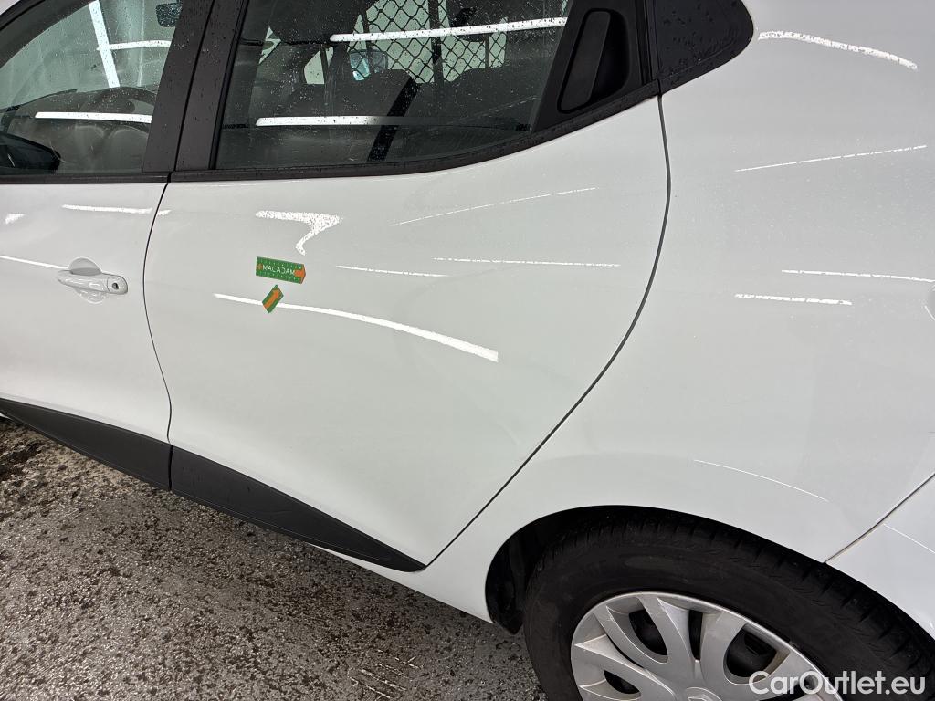  Renault  Clio  IV Air MediaNav 1.5 dCi 75CV BVM5 E6 #31