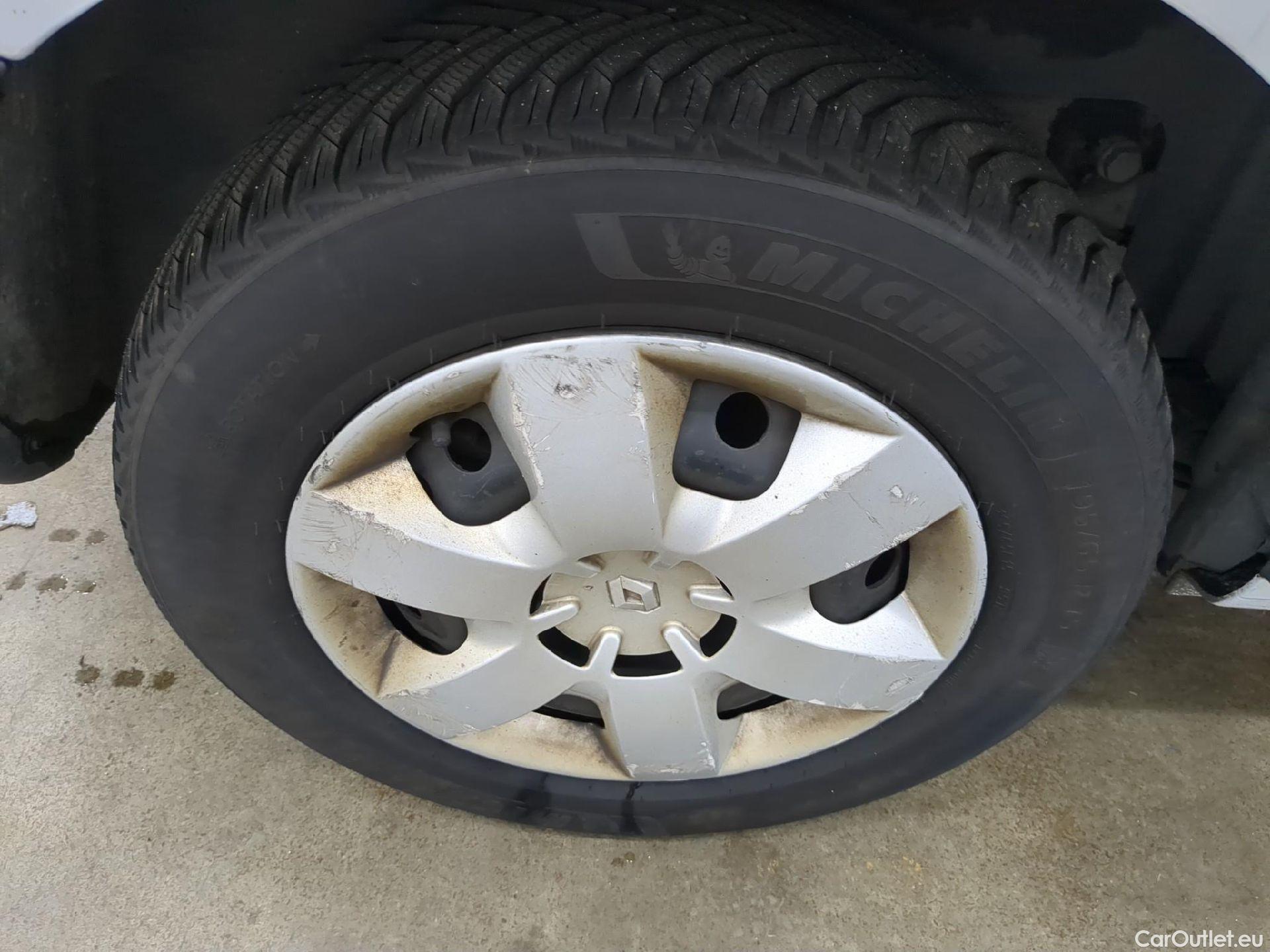  Renault  Kangoo  Express Maxi Extra (Série Spéciale) 1.5 #26