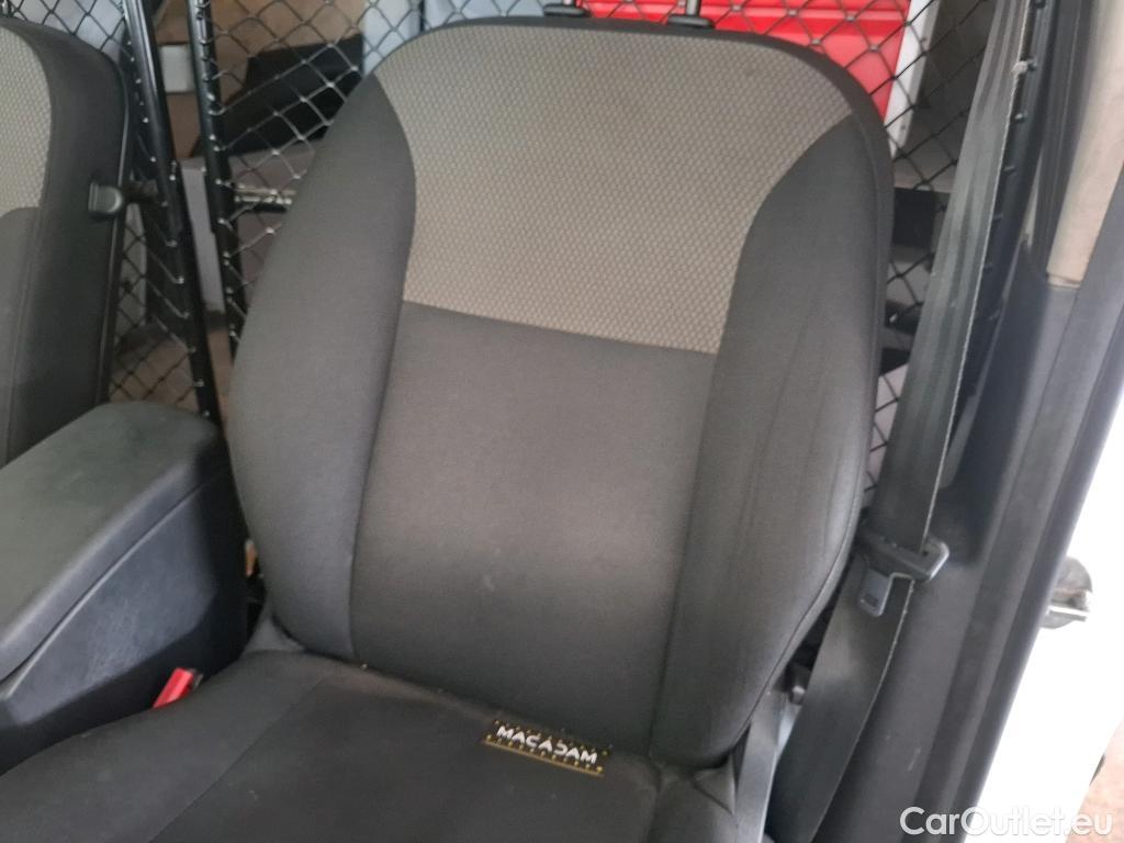  Renault  Kangoo  Express Grand Confort (L1) 1.5 dCi 90CV BVM5 E6 #107