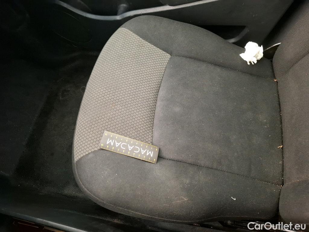  Renault  Kangoo  Express Grand Confort (L1) 1.5 dCi 90CV BVM5 E6 #108