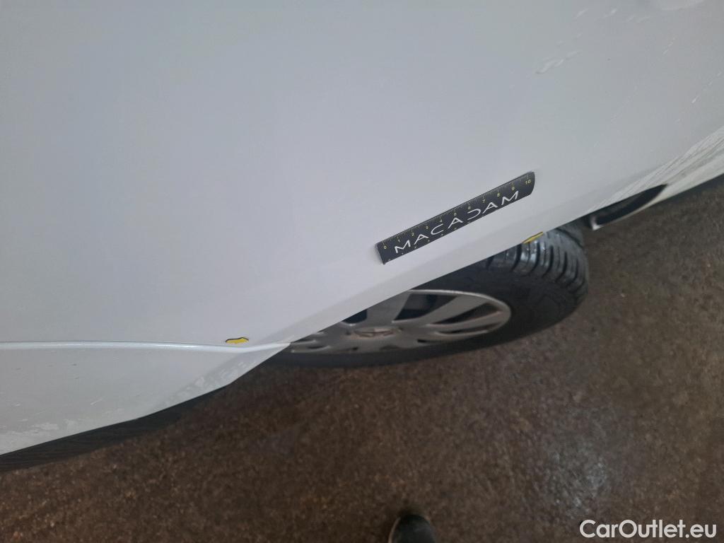  Renault  Trafic RENAULT  / 2019 / 4P / Fourgon tole NV FG GCF L1H2 1200 Energy dCi 145 #11