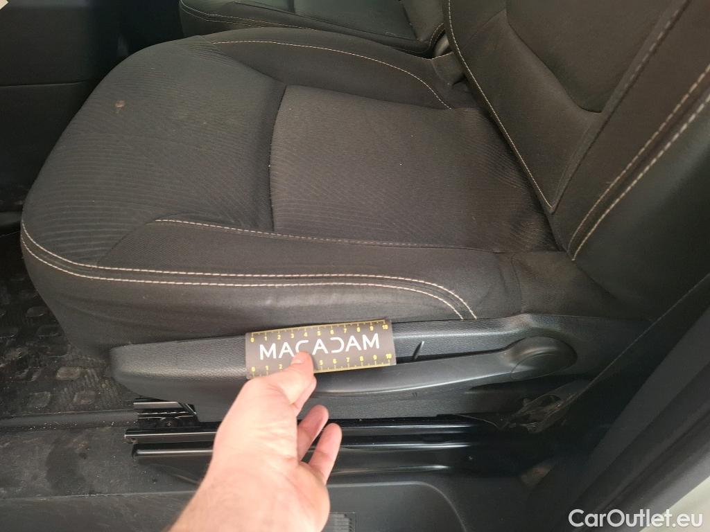  Renault  Trafic  Fourgon L2H1 1300 Confort 1.6 dCi #51