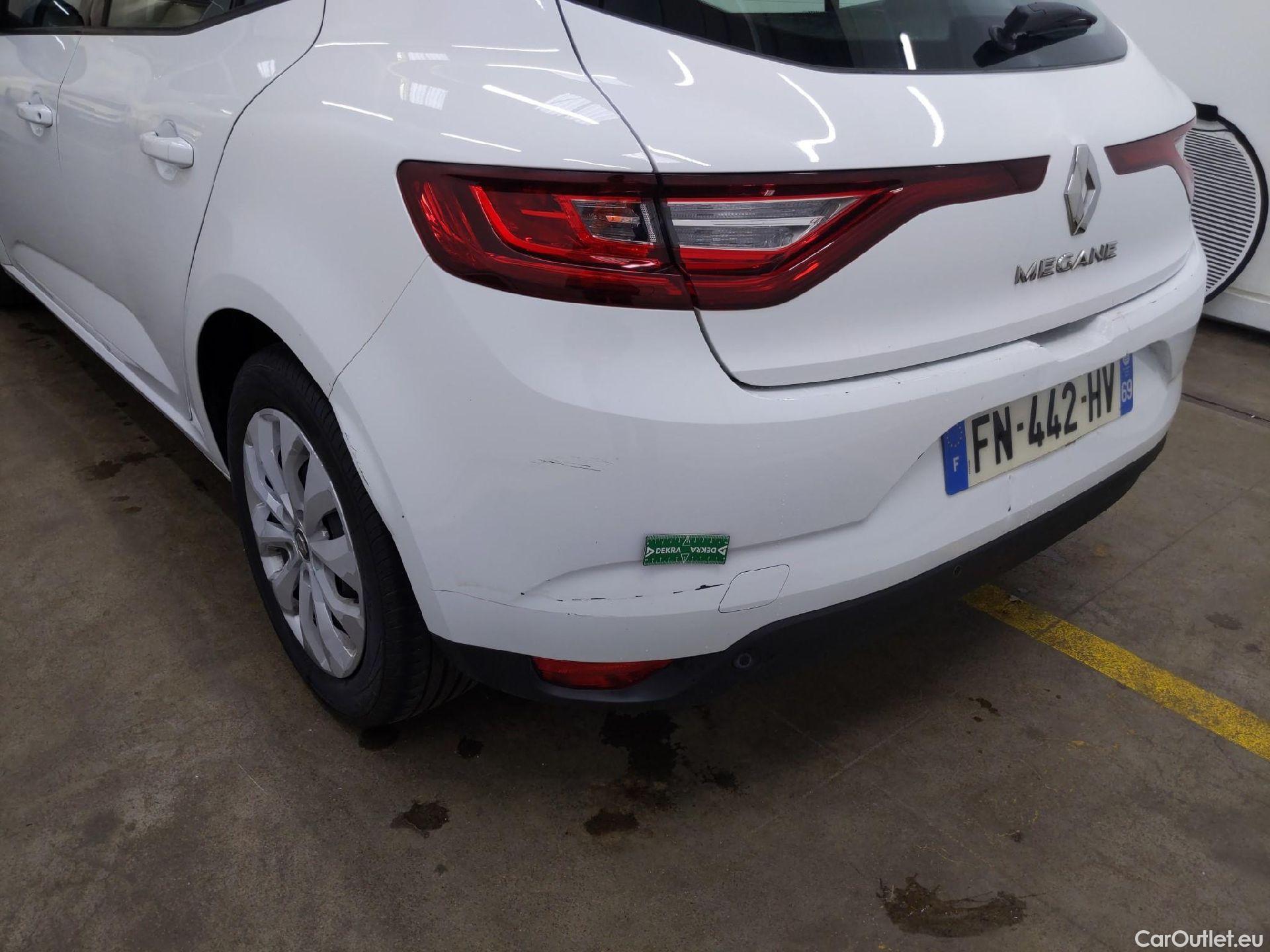  Renault  Megane  IV Berline 5pt. Société Air Nav 1.5 dCi 90CV BVM6 E6 #22