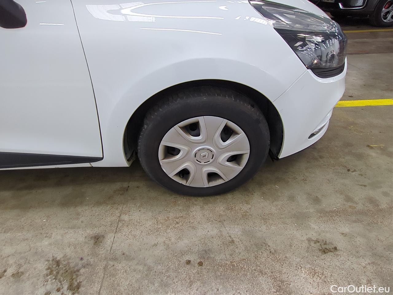  Renault  Clio  IV Air 1.5 dCi 90CV BVM5 E6 #28