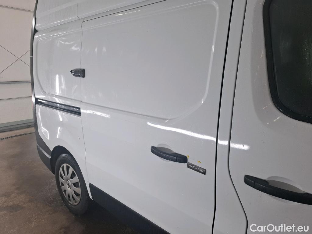  Renault  Trafic RENAULT  / 2019 / 4P / Fourgon tole NV FG GCF L1H2 1200 Energy dCi 145 #17