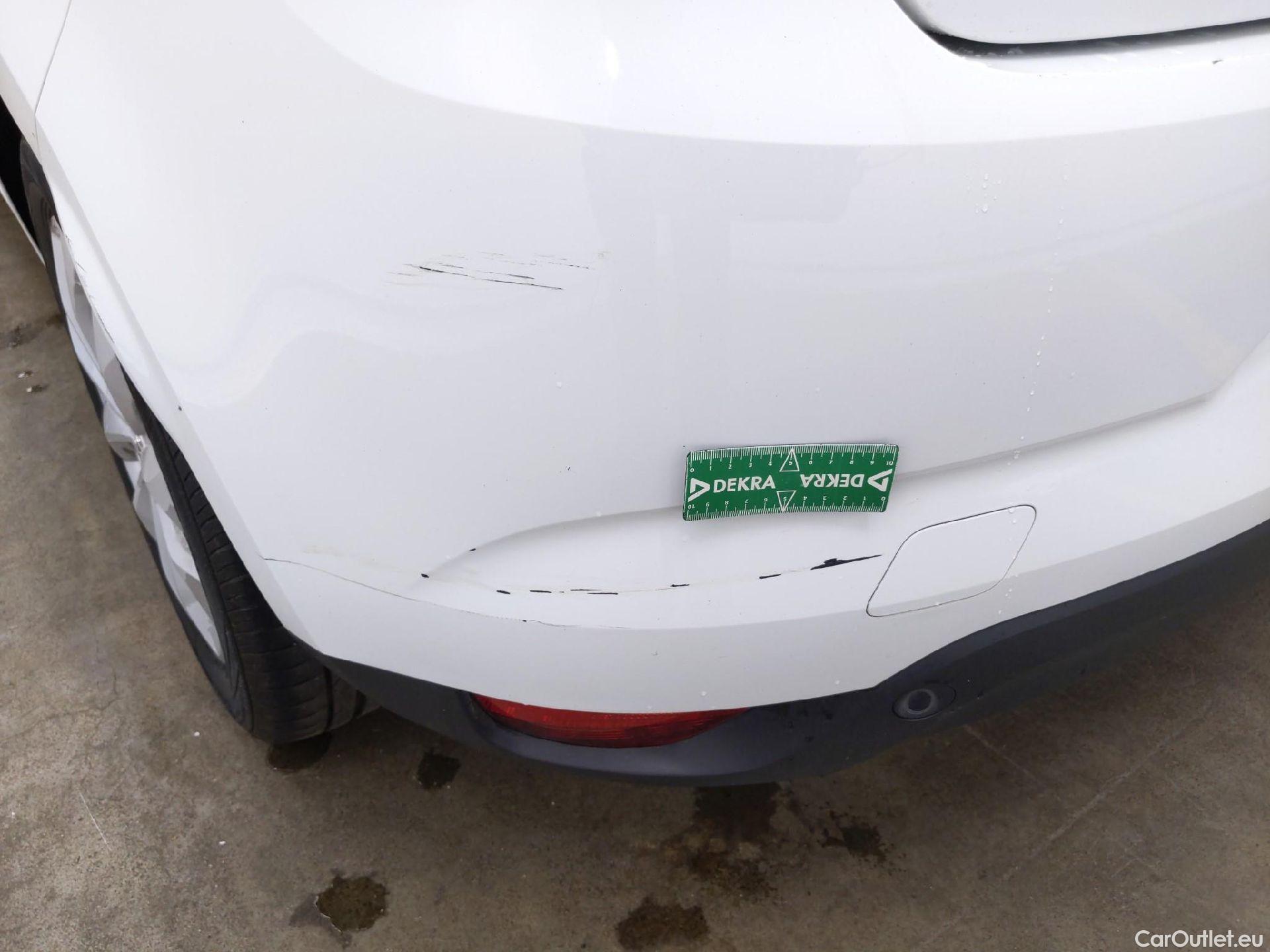  Renault  Megane  IV Berline 5pt. Société Air Nav 1.5 dCi 90CV BVM6 E6 #20