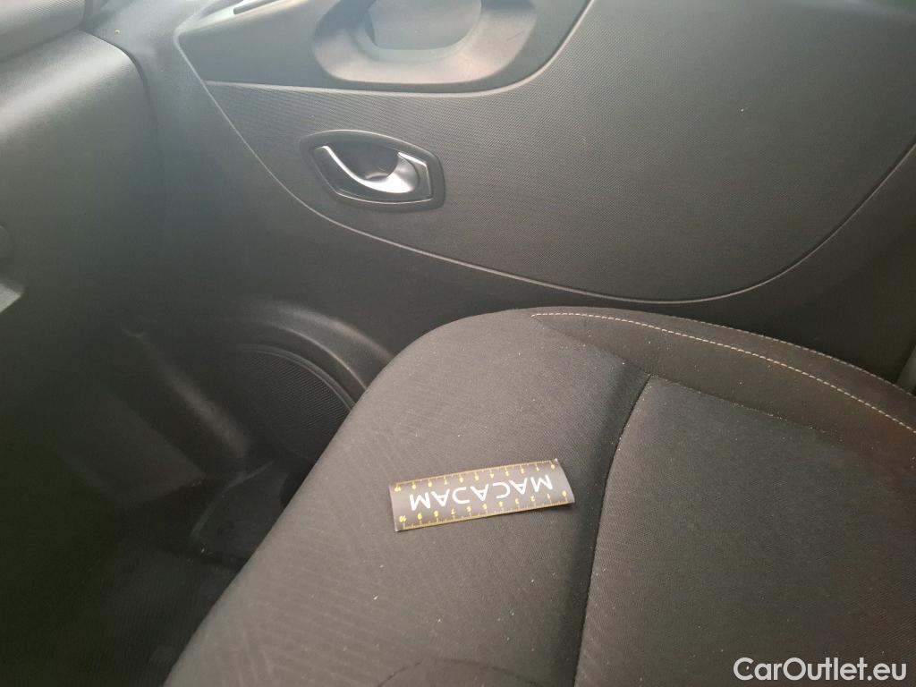  Renault  Trafic  Fourgon L2H1 1300 Confort 1.6 dCi #49