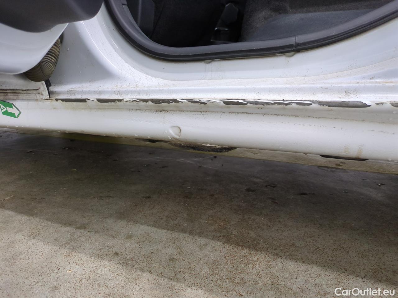  Renault  Clio  IV Air 1.5 dCi 90CV BVM5 E6 #10