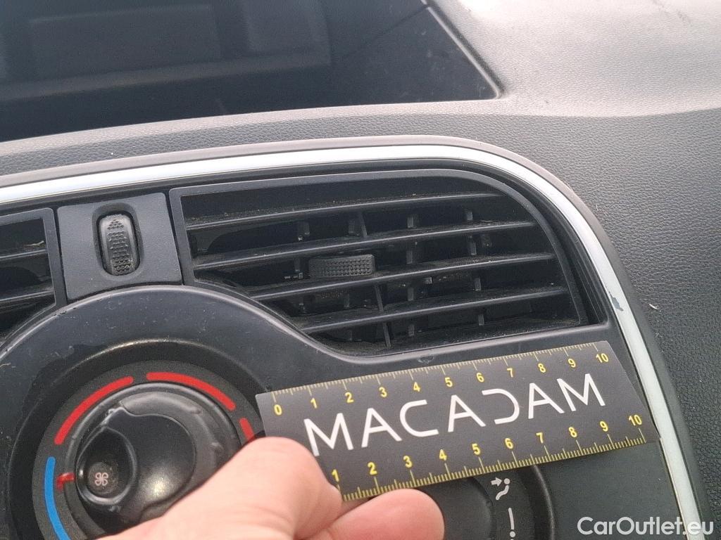  Renault  Kangoo  Express Grand Confort (L1) 1.5 dCi 90CV BVM5 E6 #83