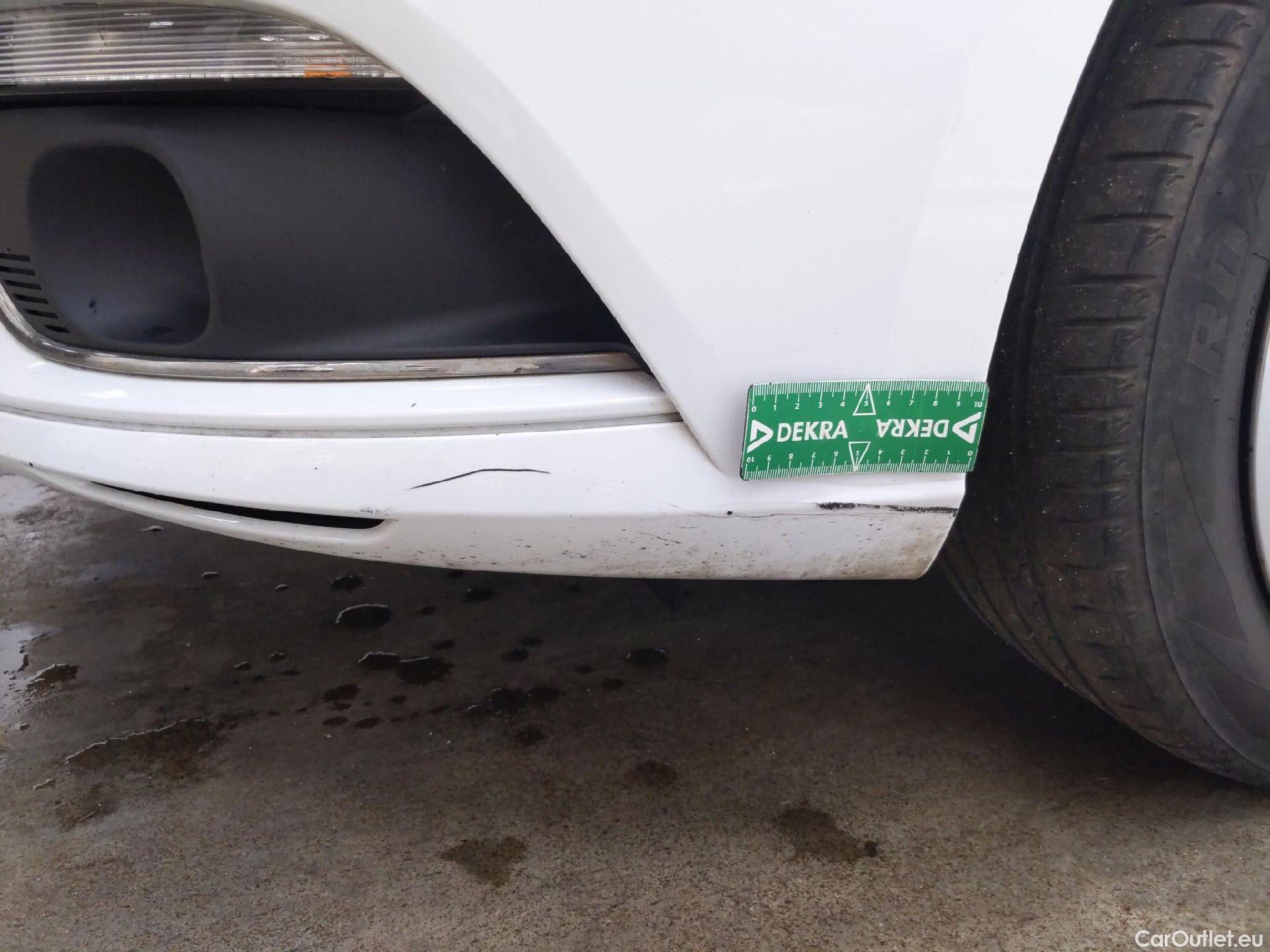  Renault  Megane  IV Berline 5pt. Société Air Nav 1.5 dCi 90CV BVM6 E6 #15