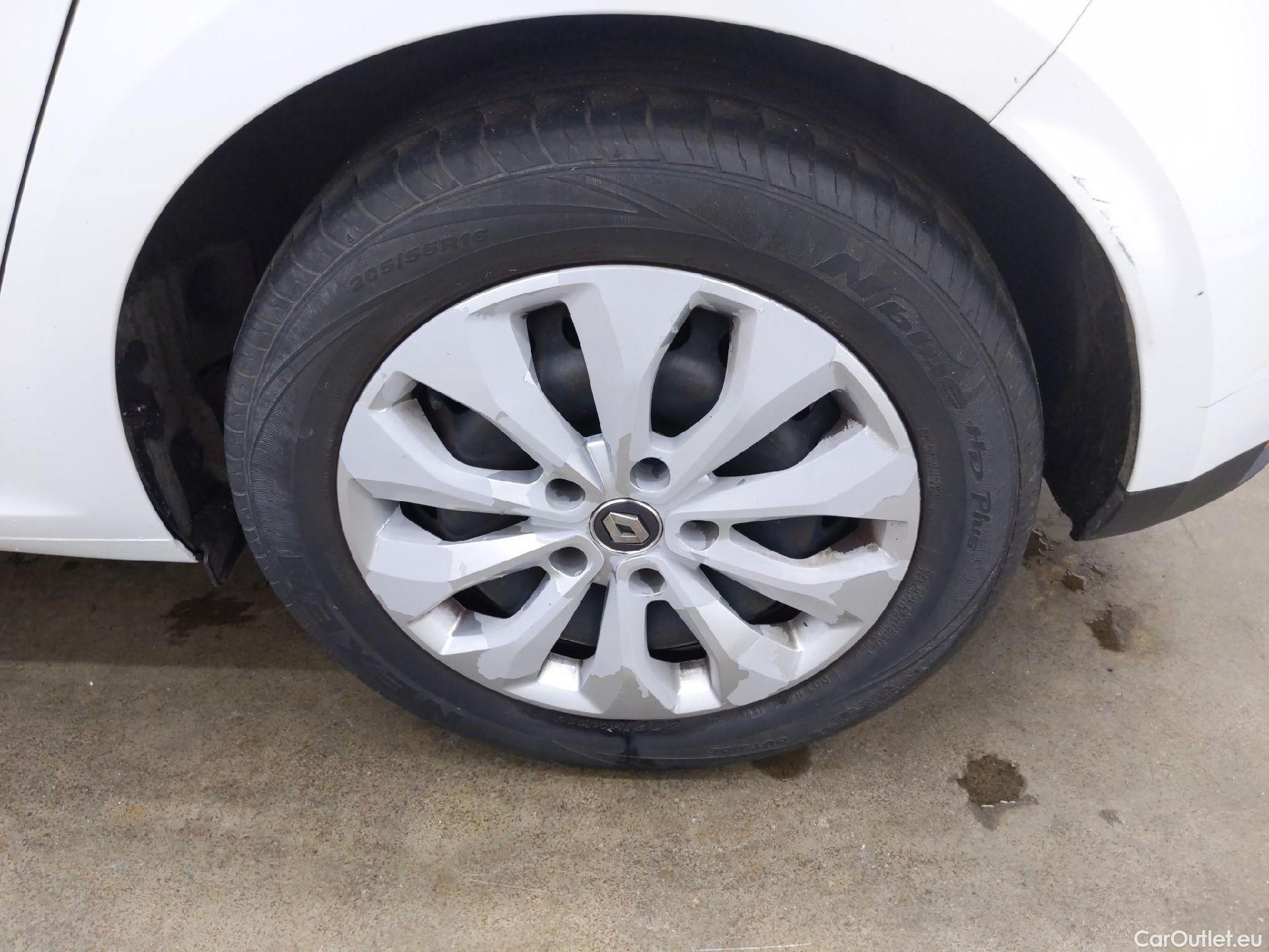  Renault  Megane  IV Berline 5pt. Société Air Nav 1.5 dCi 90CV BVM6 E6 #8