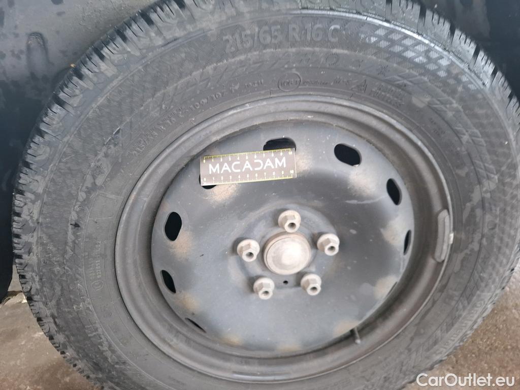  Renault  Trafic  Fourgon L2H1 1300 Confort 1.6 dCi #46