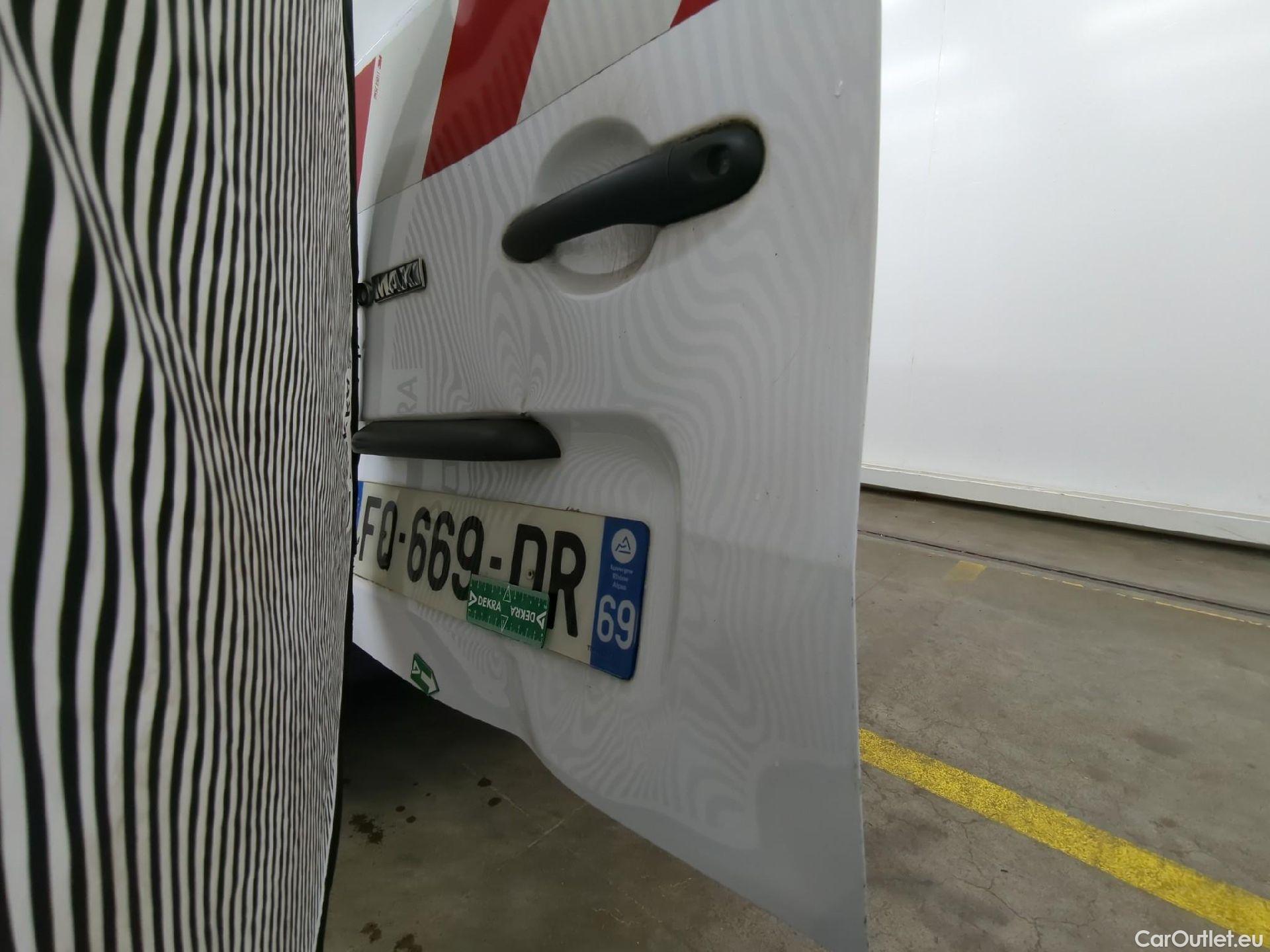  Renault  Kangoo  Express Maxi Extra (Série Spéciale) 1.5 #30