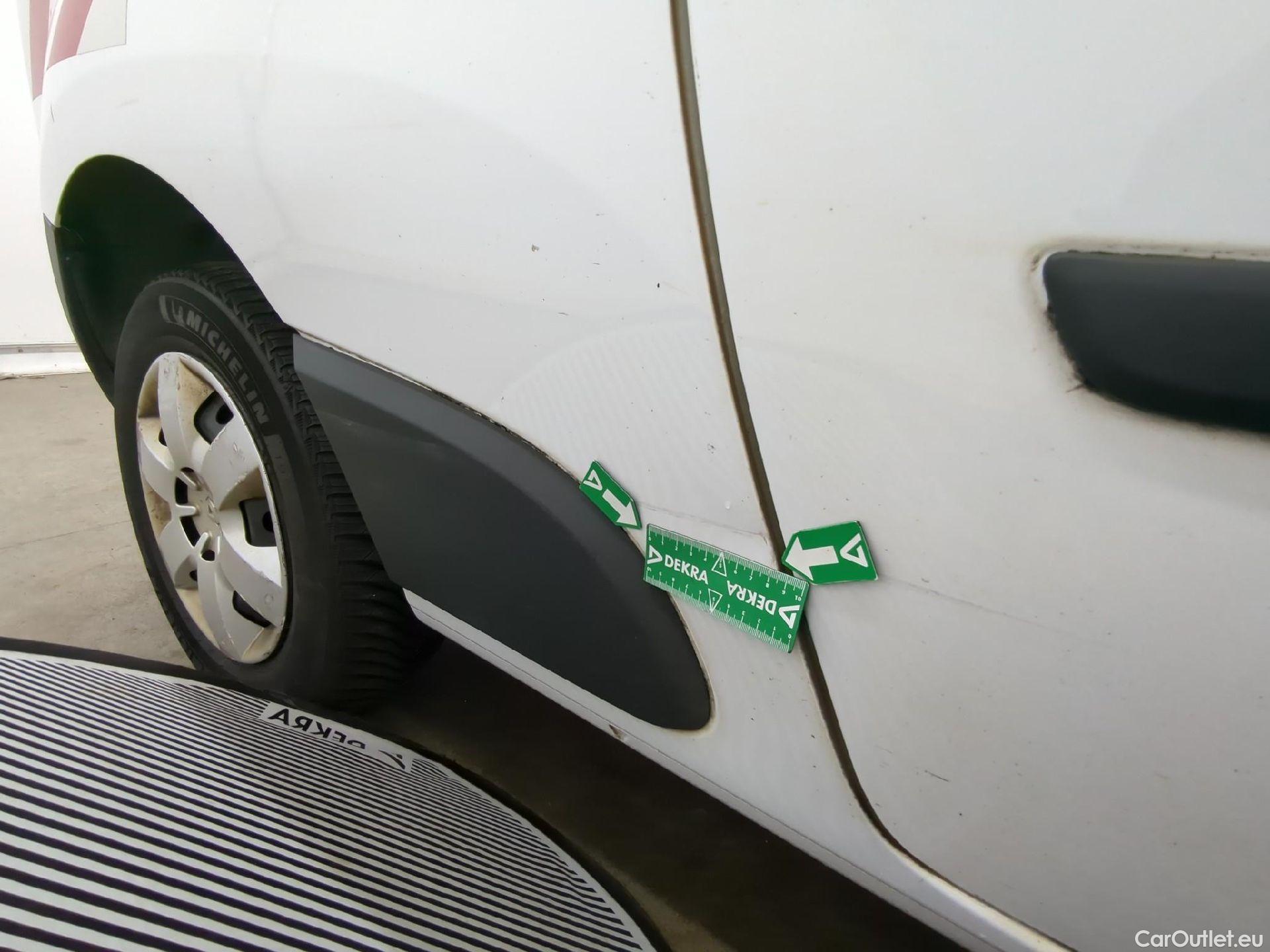  Renault  Kangoo  Express Maxi Extra (Série Spéciale) 1.5 #41