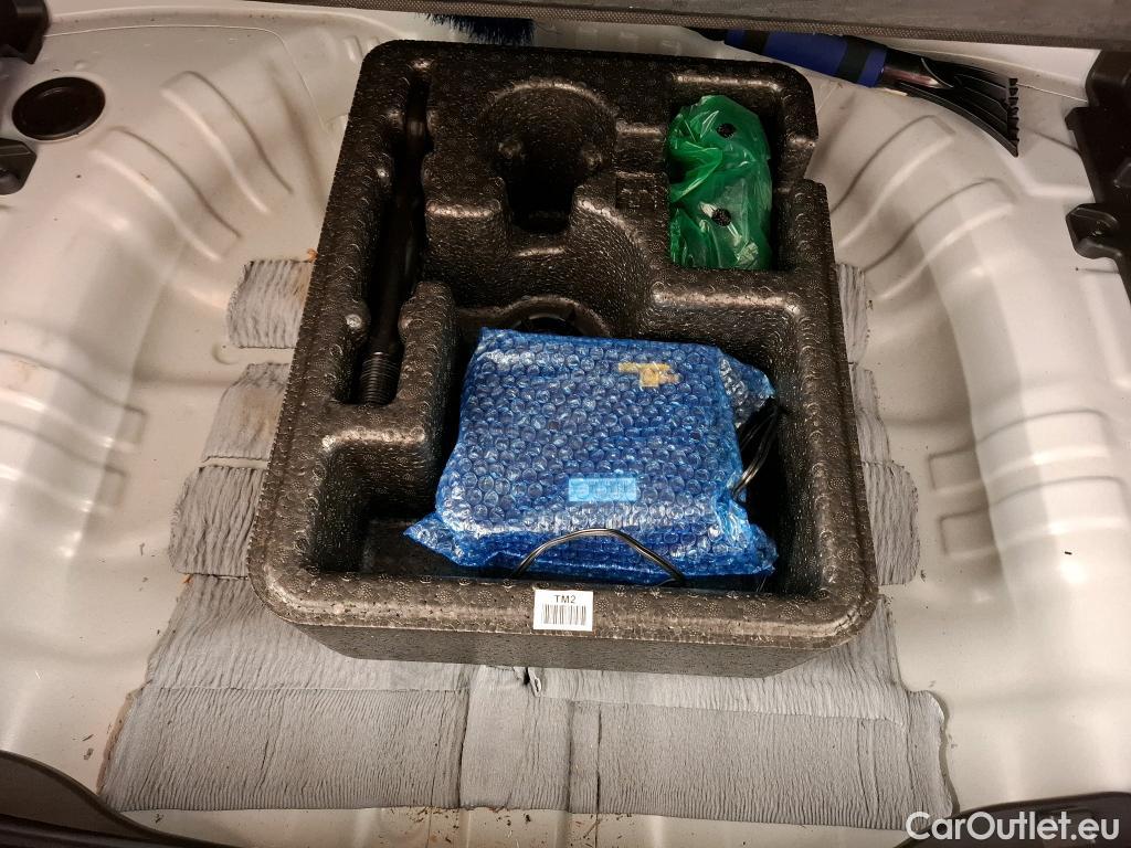  Hyundai  Konna Kona Creative Hybrid 2WD 1.6 GDI 140CV BVA6 E6d #35