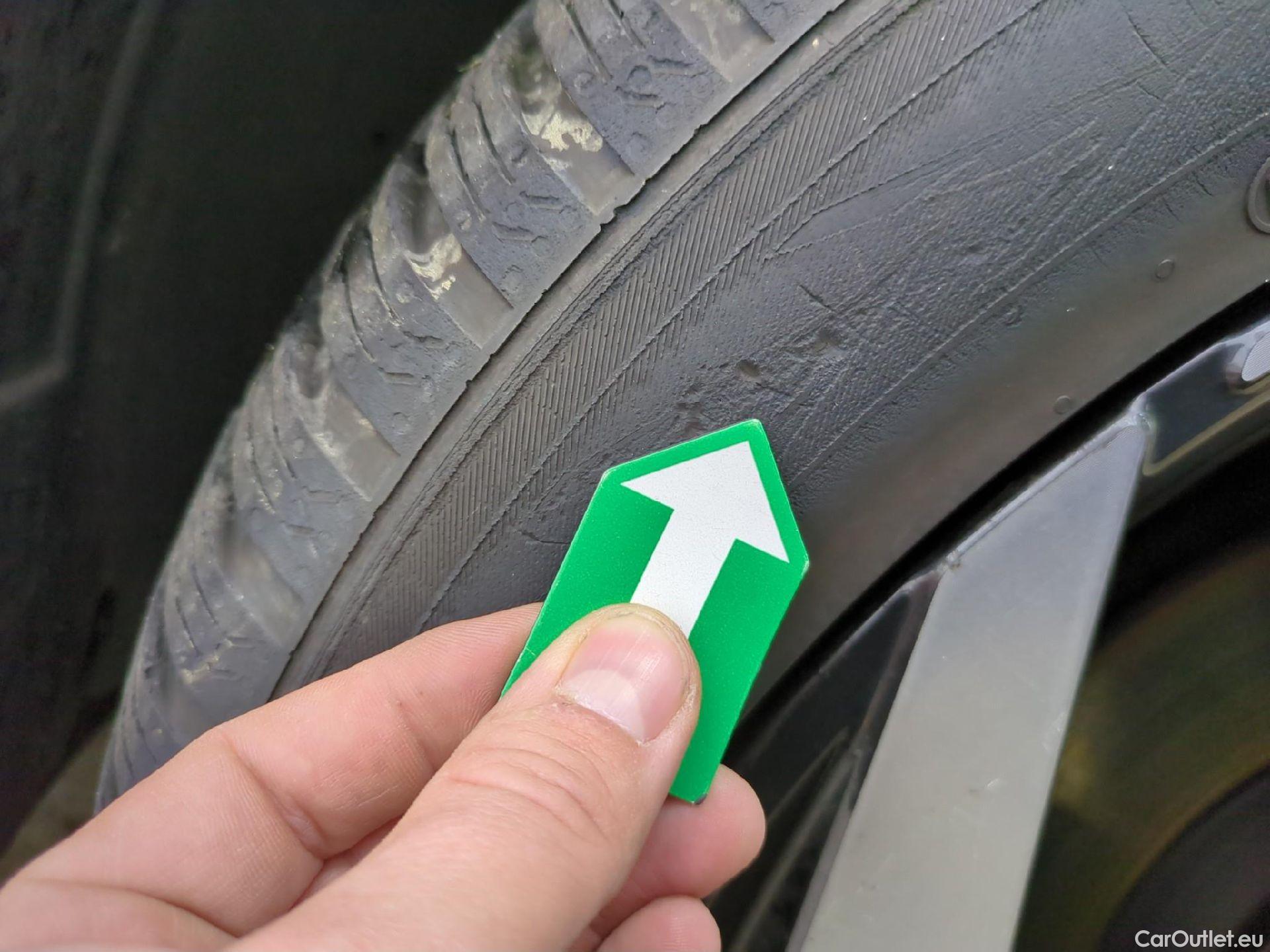  Hyundai  Tucson HYUNDAI  / 2020 / 5P / SUV 1.6 PHEV 265 HTRAC BUSINESS 4WD AUTO #1