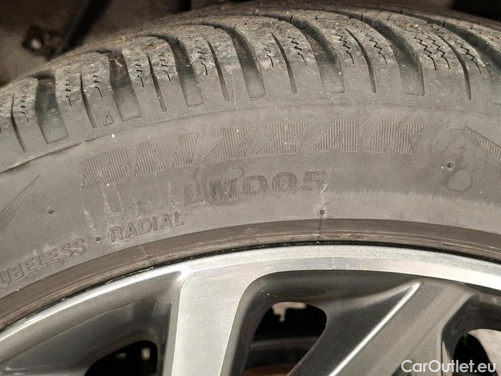  Hyundai  Konna Kona Creative Hybrid 2WD 1.6 GDI 140CV BVA6 E6d #40