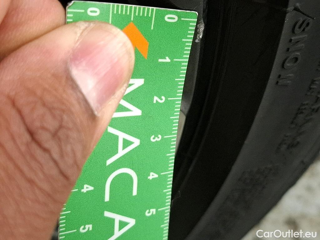  Hyundai  Konna Kona Creative Hybrid 2WD 1.6 GDI 140CV BVA6 E6d #52