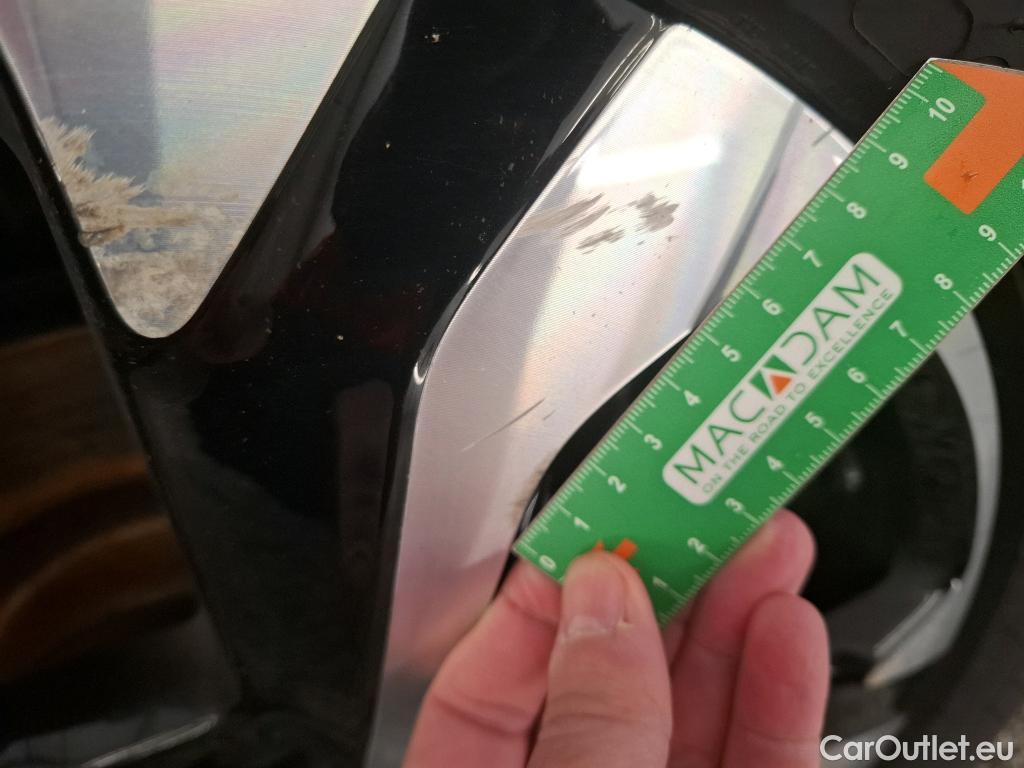  DS  DS7 7 Crossback Business 1.6 PureTech 180CV BVA8 E6d #25