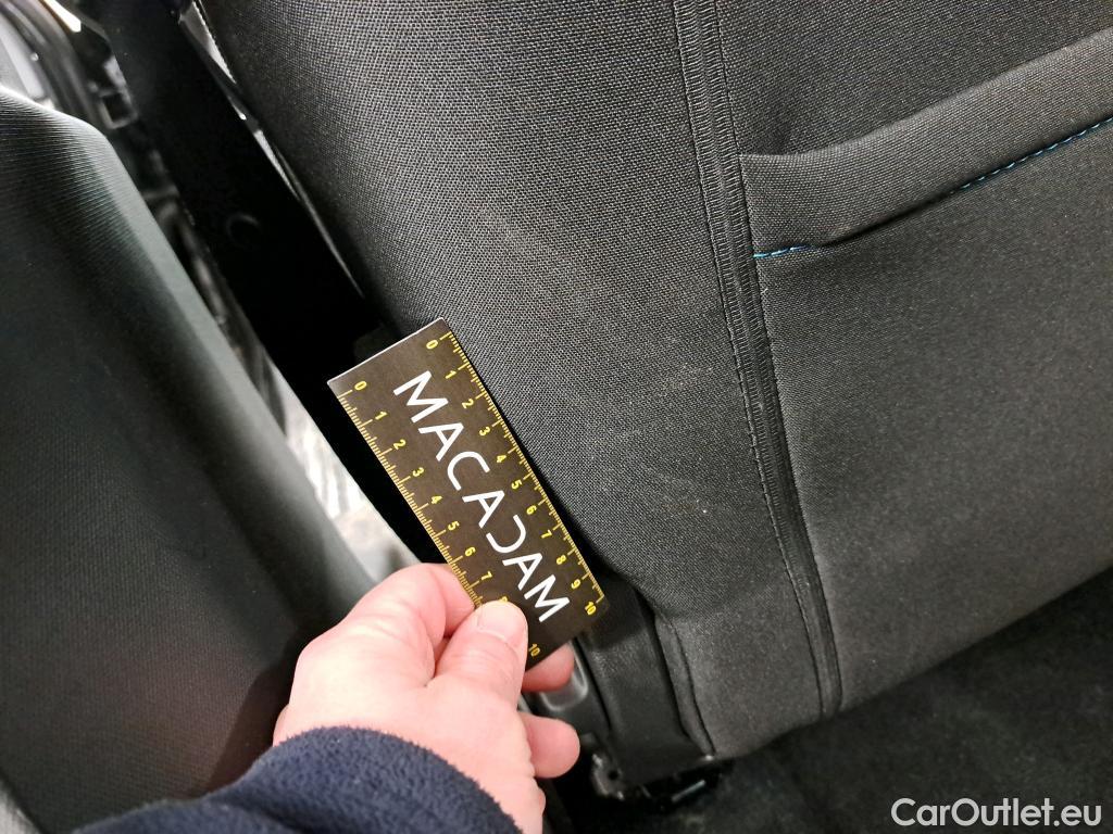  Citroen  C4 CITROEN  X / 2022 / 4P / Berline PureTech 130 S&S EAT8 Feel Pack #18