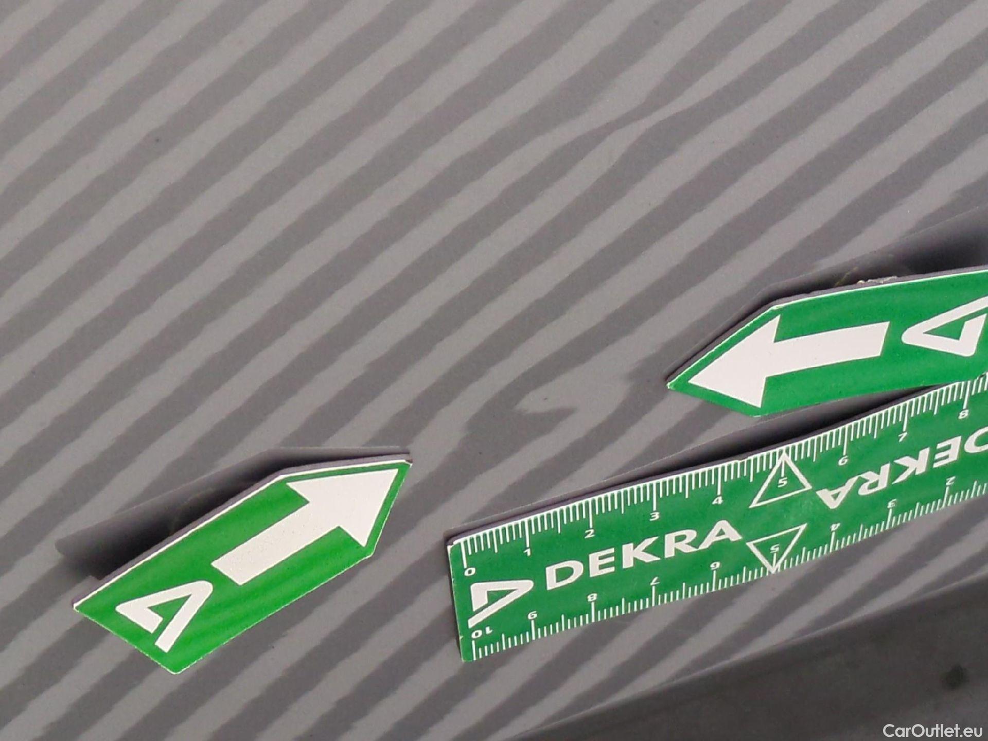  Hyundai  Tucson HYUNDAI  / 2020 / 5P / SUV 1.6 PHEV 265 HTRAC BUSINESS 4WD AUTO #29