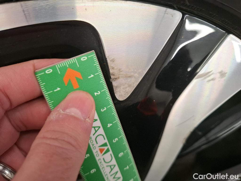  DS  DS7 7 Crossback Business 1.6 PureTech 180CV BVA8 E6d #26