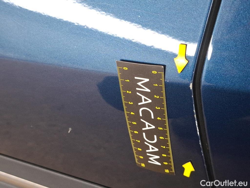  Mercedes  GLA MERCEDES-BENZ  / 2020 / 5P / SUV 2.0  200 D BUSINESS LINE DCT #3