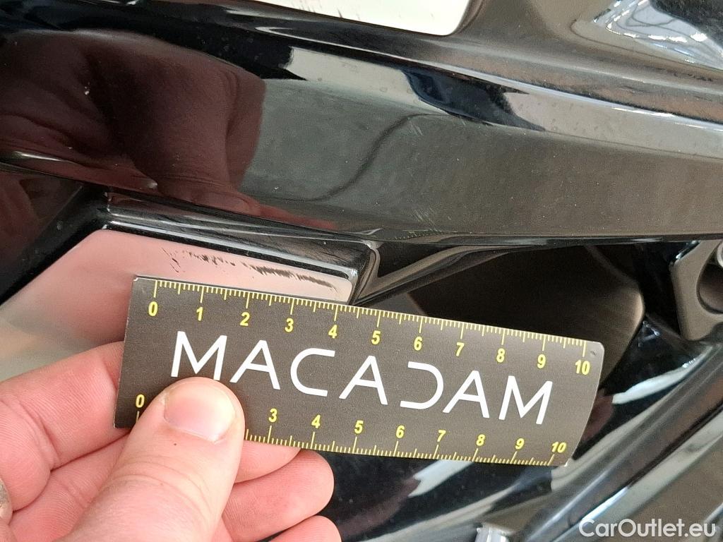  KIA  Sportage KIA  / 2021 / 5P / SUV 1.6 T-GDI 265 PHEV AUTO 4WD ACTIVE #8