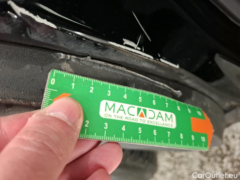  Opel   Grandland X OPEL / 2017 / 5P / SUV 1.5 DIESEL 130 EDITION BUSINESS AUTO #26