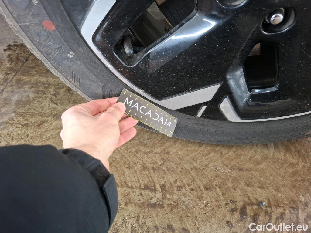  KIA  Niro  EV Premium 64kWh BVA #32