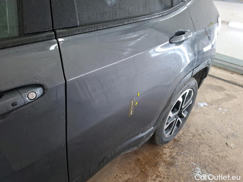  Jeep  Compass JEEP  / 2021 / 5P / SUV 1.5 MHEV TURBO T4 130 LIMITED CD JE 65 #9