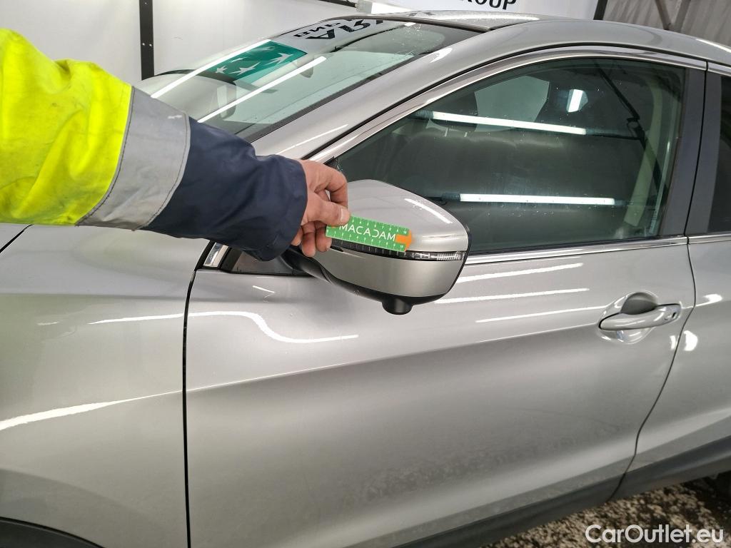  Nissan  Qashqai NISSAN  / 2017 / 5P / Crossover 1.5 DCI 115 Business+ #25