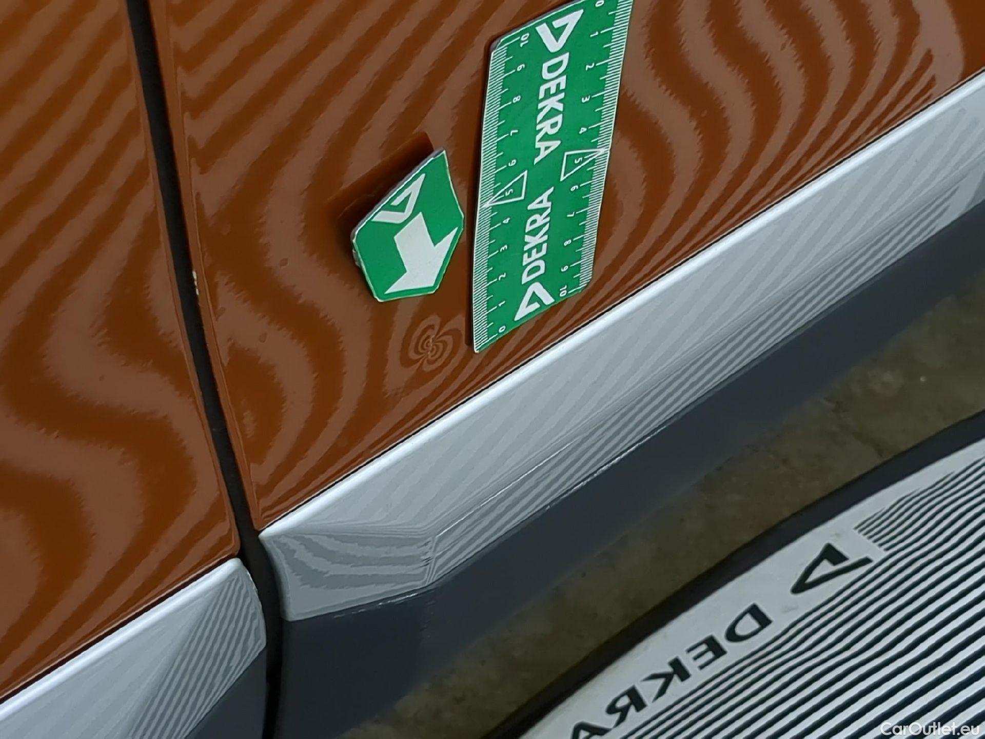  Peugeot  2008  Allure Business 1.2 PureTech 100CV BVM6 E6d #45