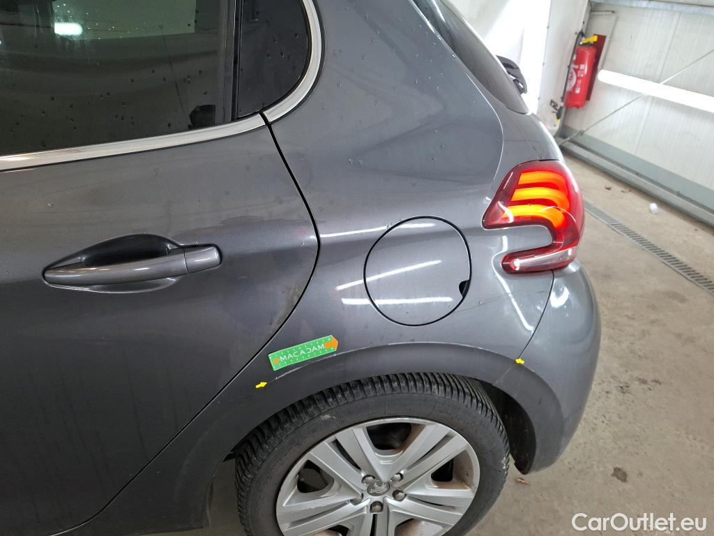  Peugeot  208  Allure Business 1.2 PureTech 110CV BVM6 E6dT #1