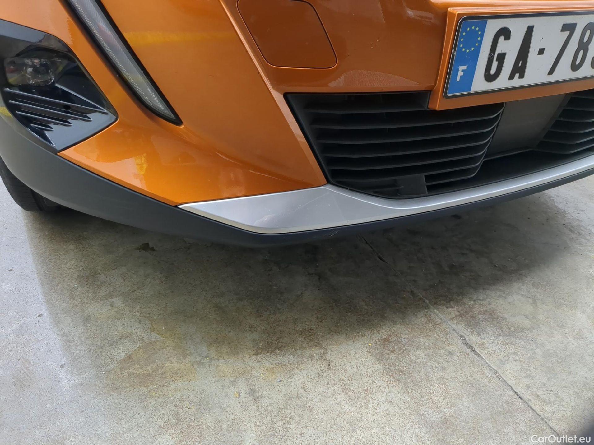  Peugeot  2008  Allure Business 1.2 PureTech 100CV BVM6 E6d #51