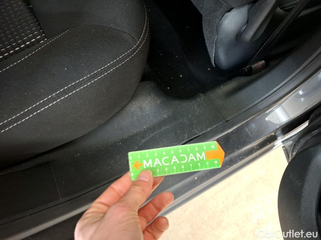  Peugeot  208  Allure Business 1.2 PureTech 110CV BVM6 E6dT #10