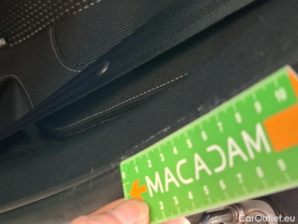  Peugeot  208  Allure Business 1.2 PureTech 110CV BVM6 E6dT #9