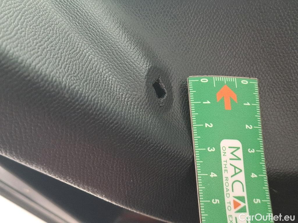  Peugeot  2008  Active Business 1.5 HDi 100CV BVM6 E6d #38