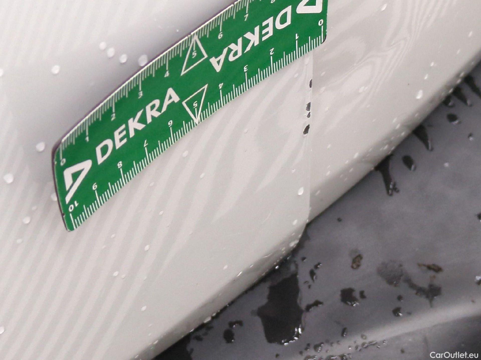  Peugeot  2008  Allure Business 1.5 HDi 100CV BVM5 E6dT #35