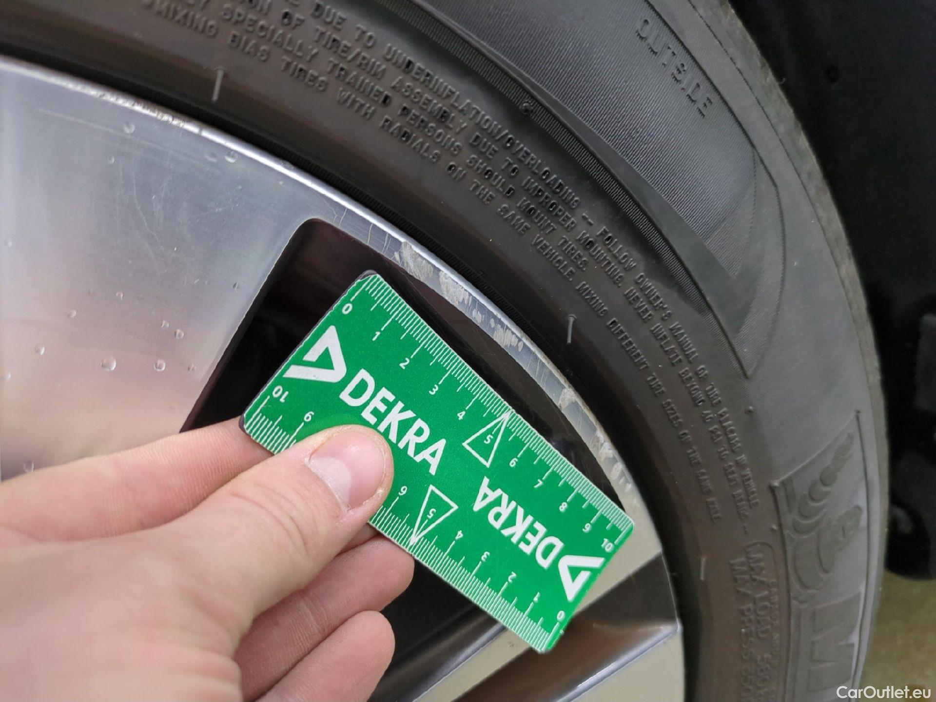  Peugeot  2008  Allure Business 1.5 HDi 100CV BVM5 E6dT #23