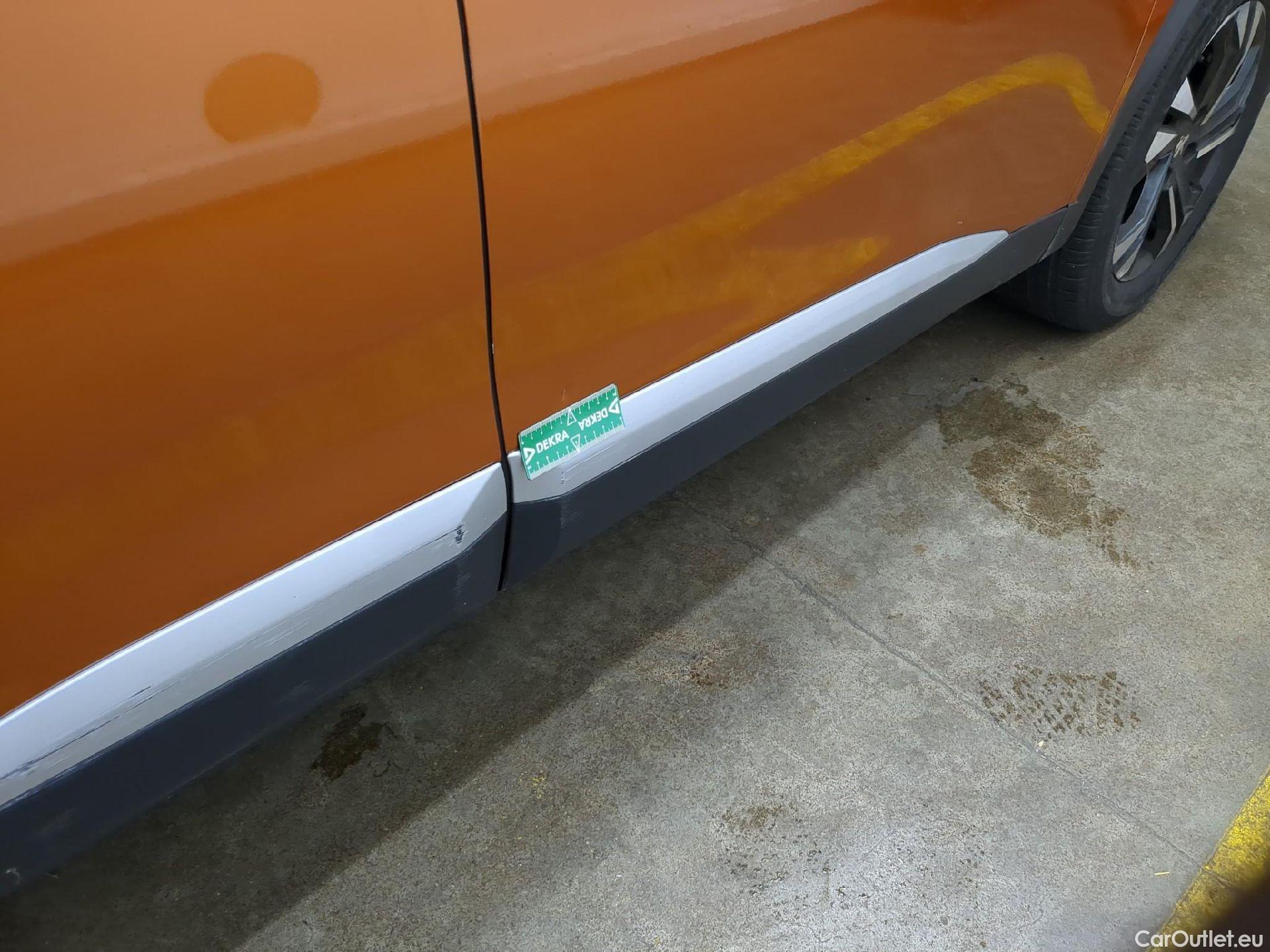  Peugeot  2008  Allure Business 1.2 PureTech 100CV BVM6 E6d #42