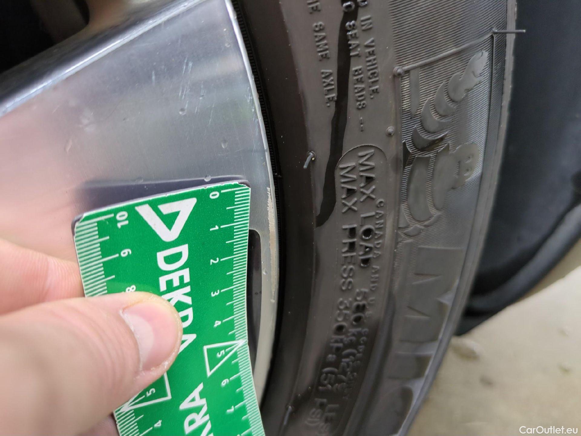  Peugeot  2008  Allure Business 1.5 HDi 100CV BVM5 E6dT #17