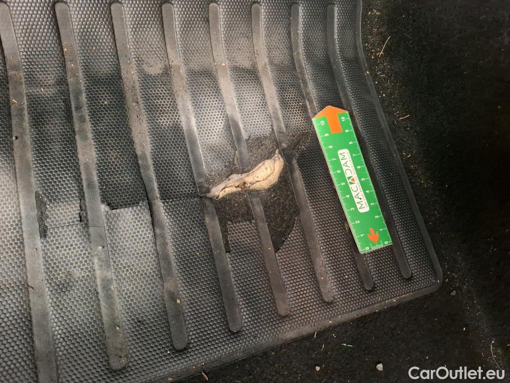  Peugeot  2008  Active Business 1.5 HDi 100CV BVM6 E6d #3