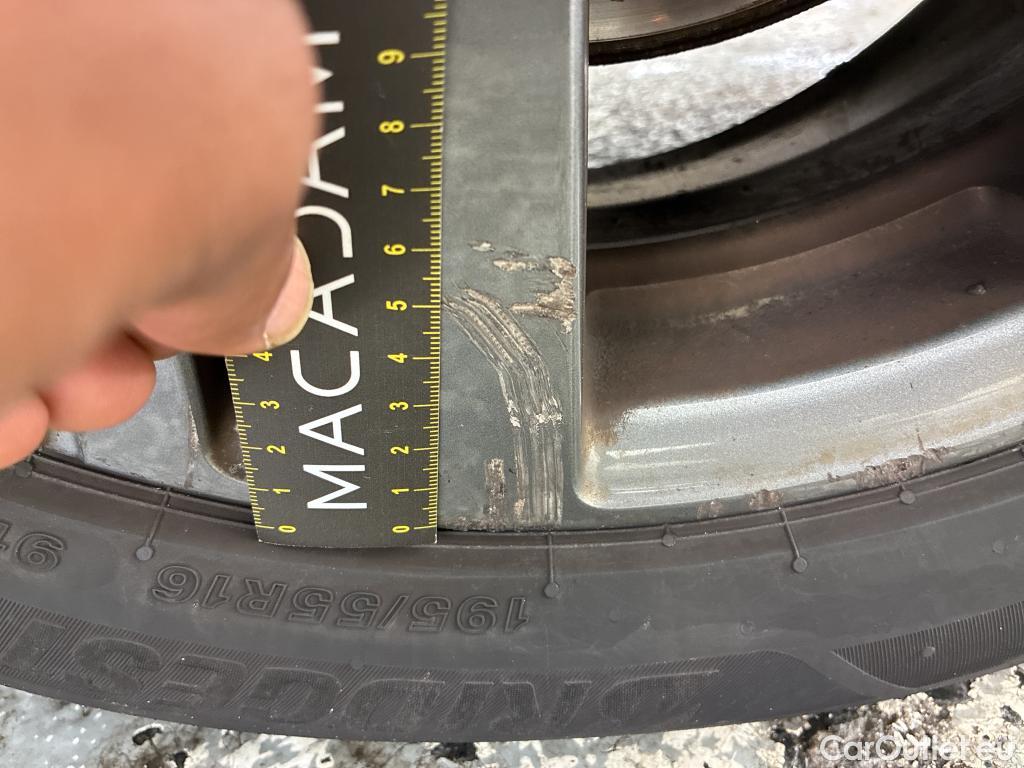  Peugeot  208  Active Business 1.5 HDi 100CV BVM6 E6d #28